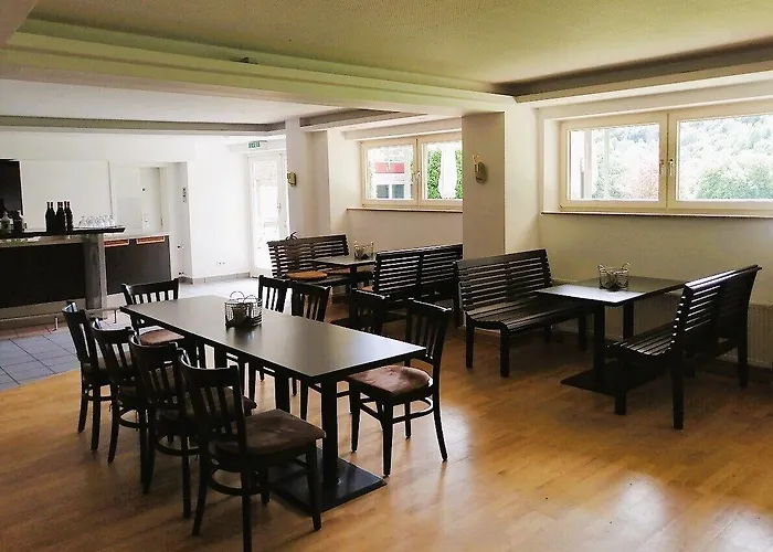 Pop-up-hotel Schloss Haniel Hotel *